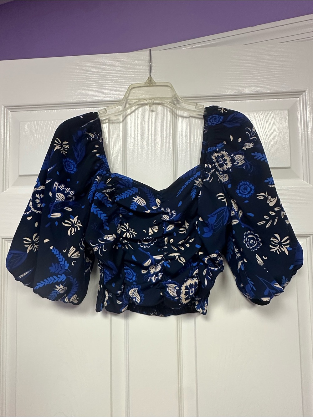 Sienna Sky Navy Blue Floral Puff-Sleeve Crop Top